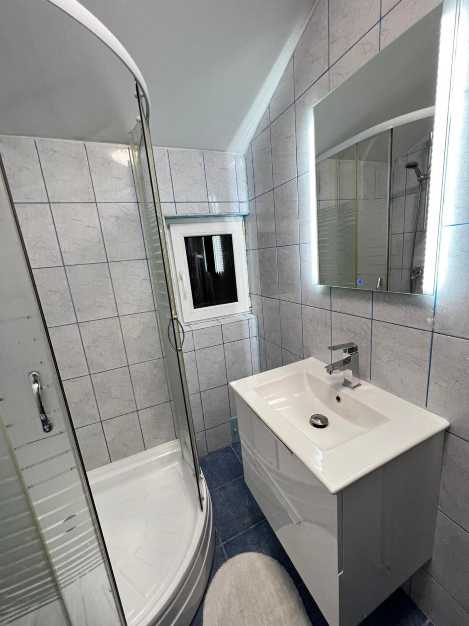Ndl City Center Daire Kaloşvar Dış mekan fotoğraf