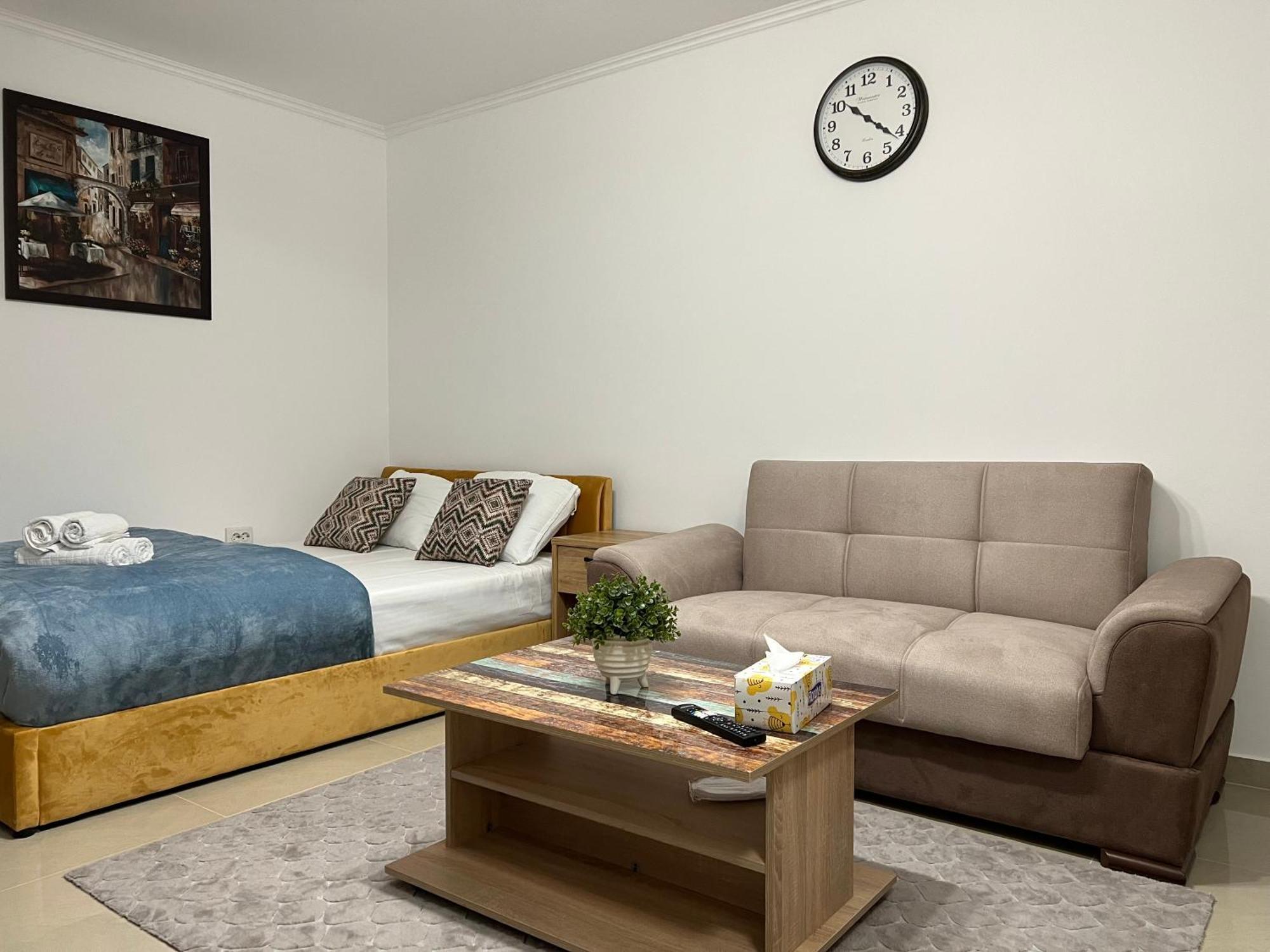 Ndl City Center Daire Kaloşvar Dış mekan fotoğraf