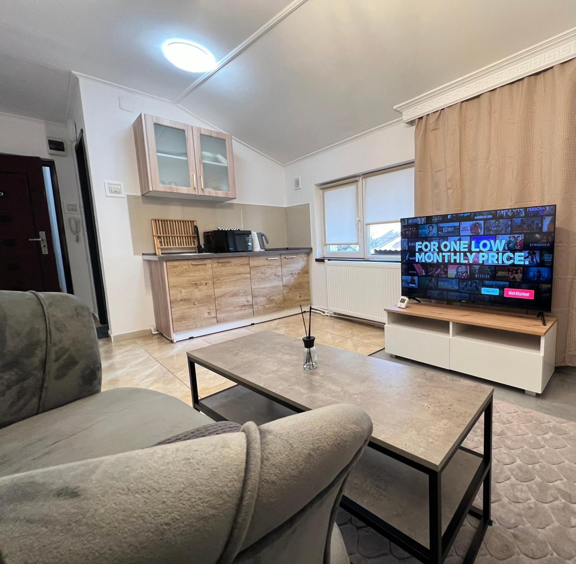 Ndl City Center Daire Kaloşvar Dış mekan fotoğraf